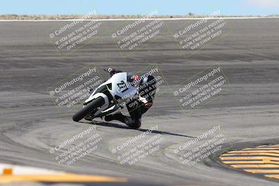 media/Mar-17-2024-CVMA (Sun) [[2dda336935]]/Race 7 Formula Lightweight Twins Shootout/